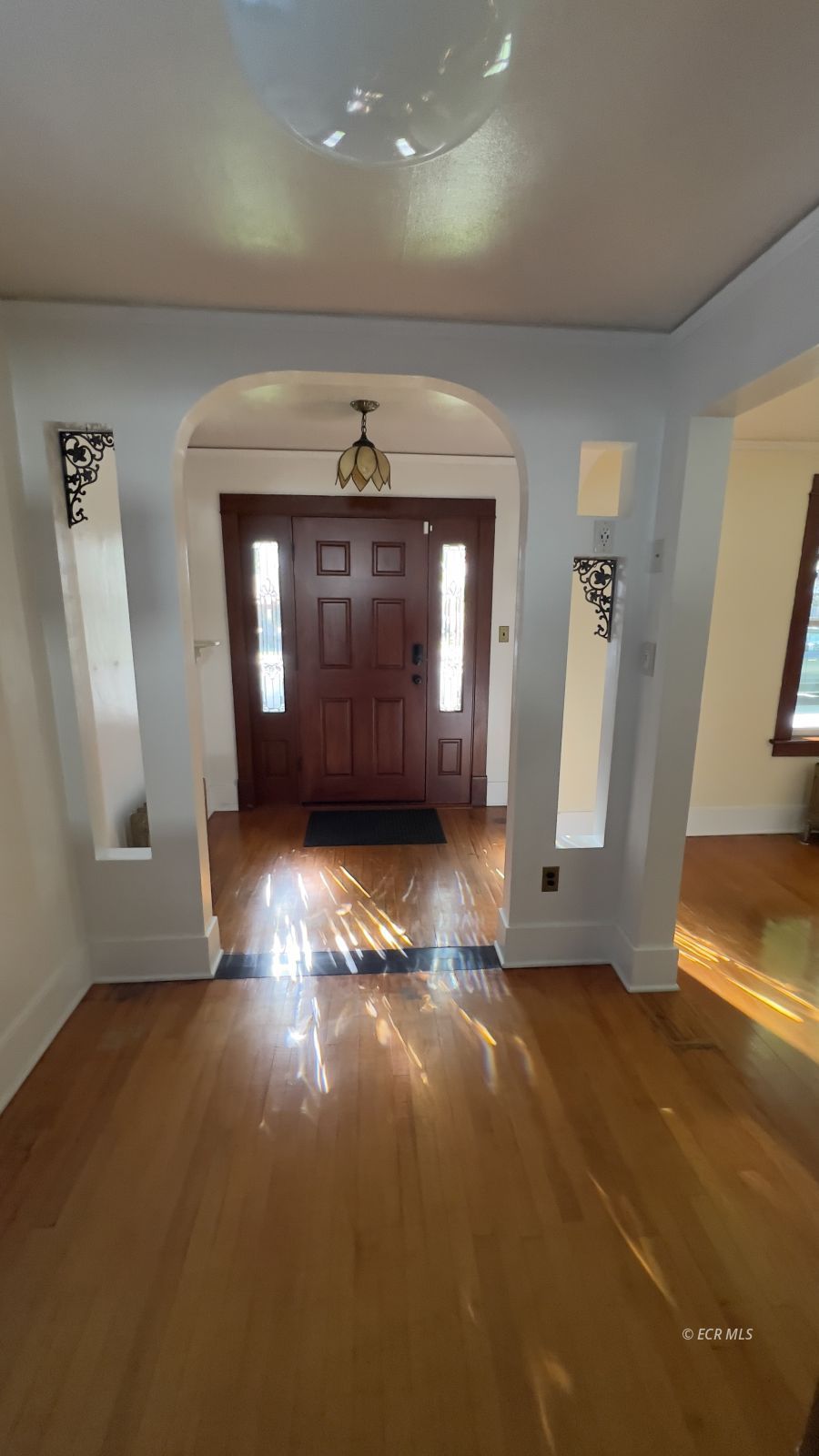 148 W Pine Street Property Photo 35