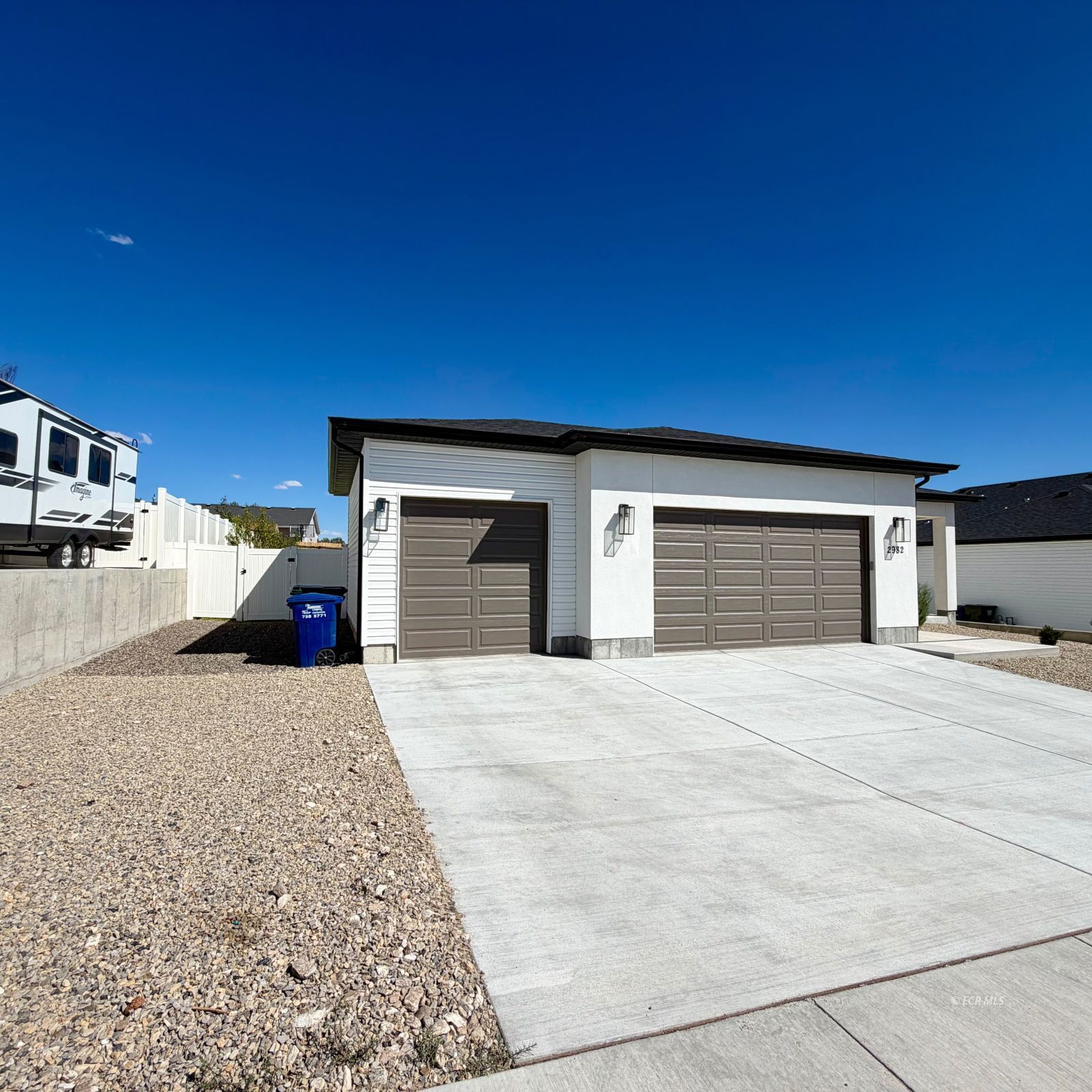 2982 Eleanor Court Property Photo 3