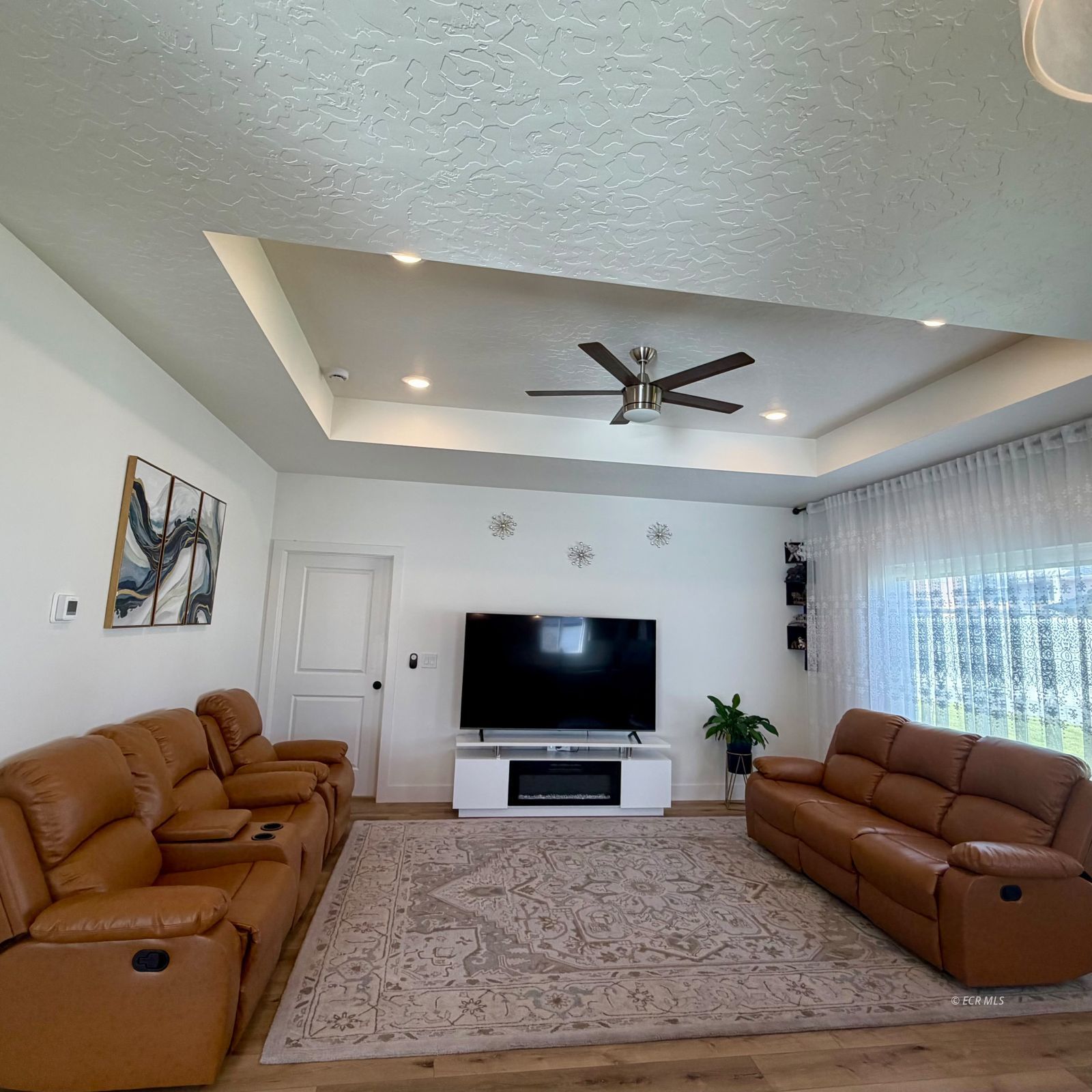 2982 Eleanor Court Property Photo 6