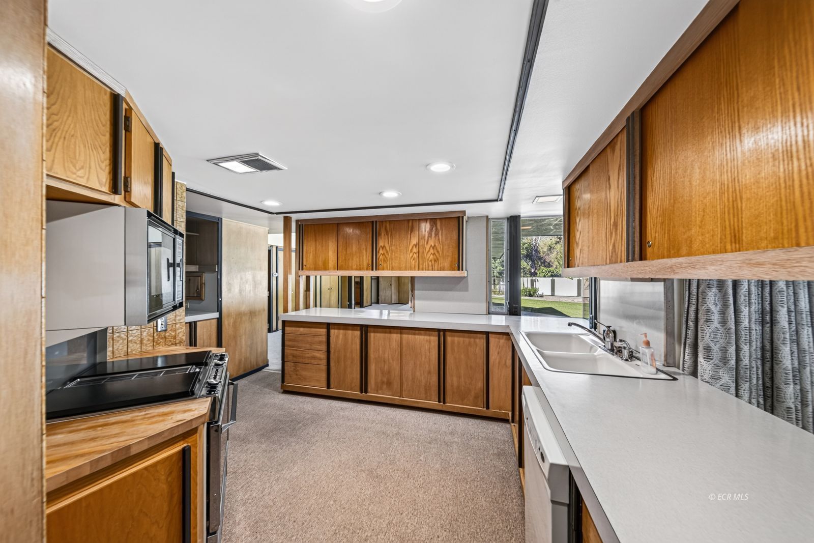 100 Sage Street Property Photo 14