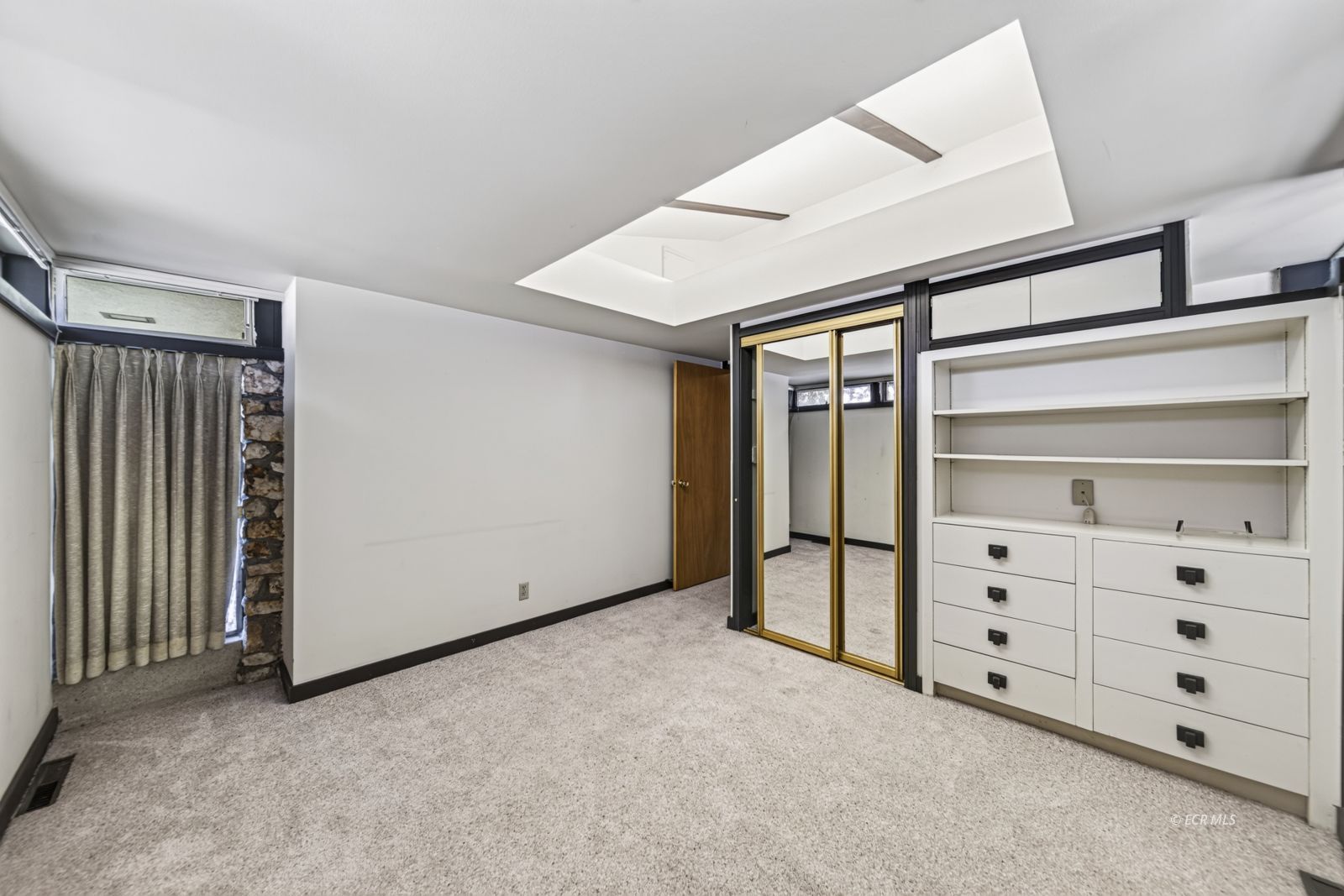 100 Sage Street Property Photo 28