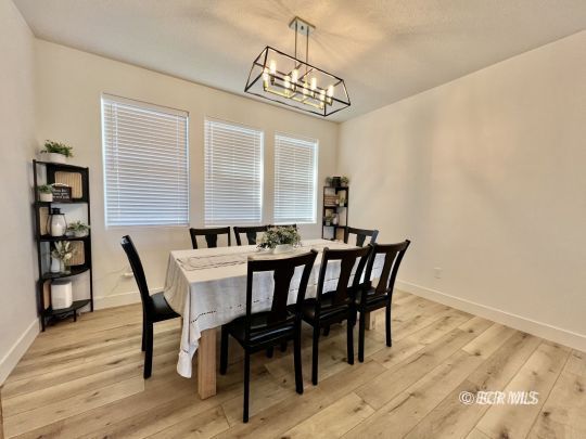 117 Lawndale Drive Property Photo 12