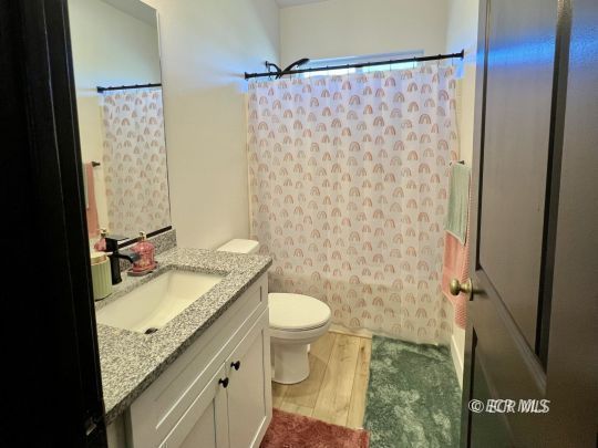 117 Lawndale Drive Property Photo 15