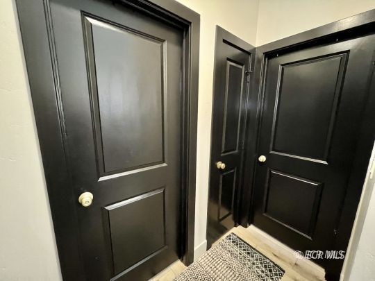 117 Lawndale Drive Property Photo 16