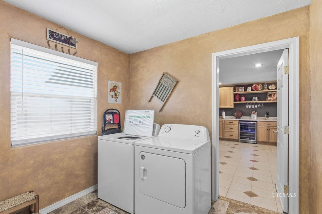 566 Diamondback Drive Property Photo 28