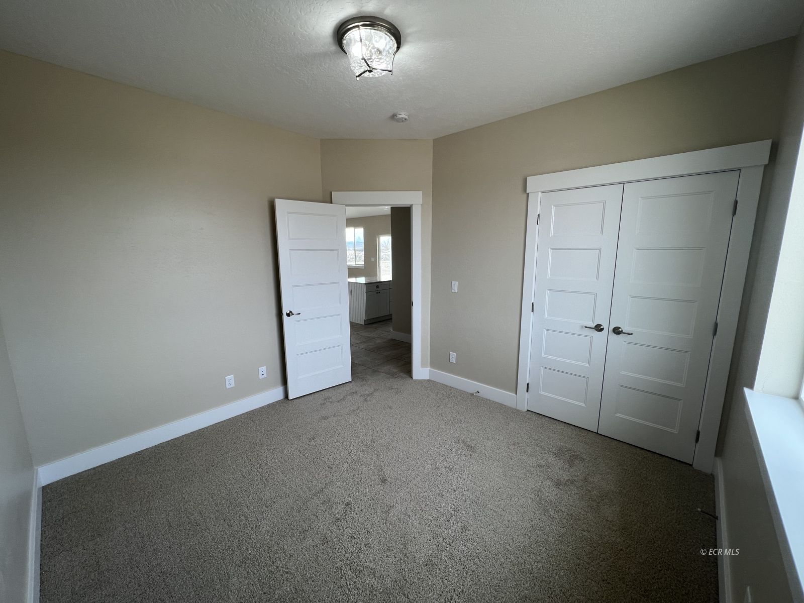 Lot B4 Crest Drive Property Photo 8