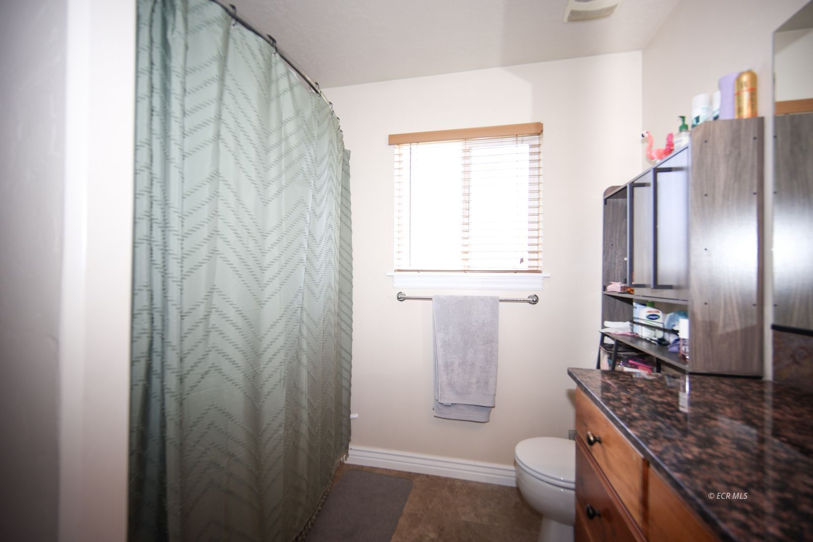 455 Blakeland Drive Property Photo 18
