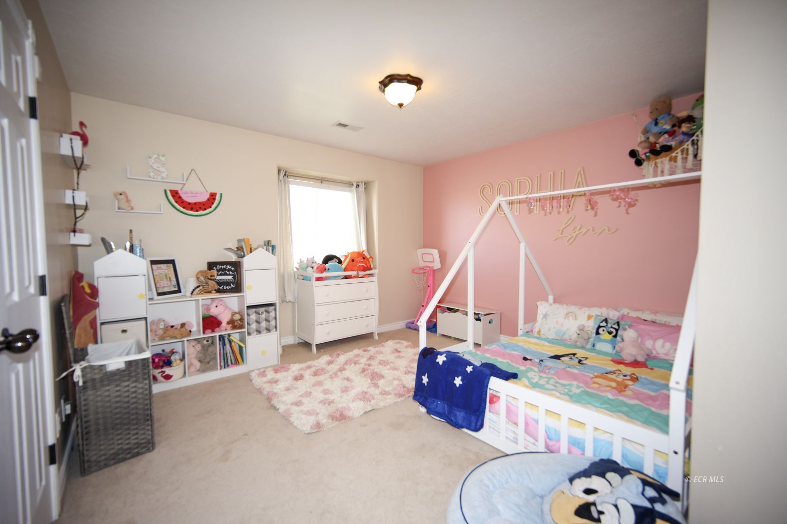 455 Blakeland Drive Property Photo 20