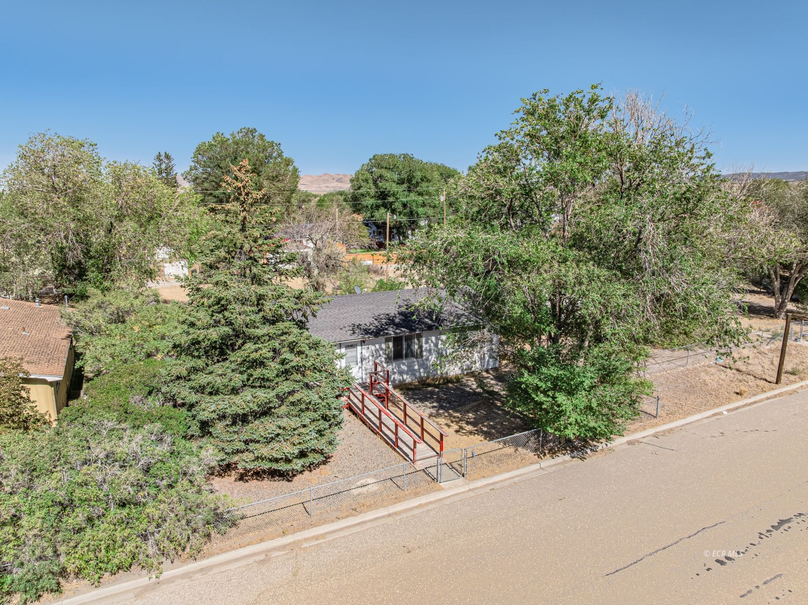 217 4th Street Property Photo 1
