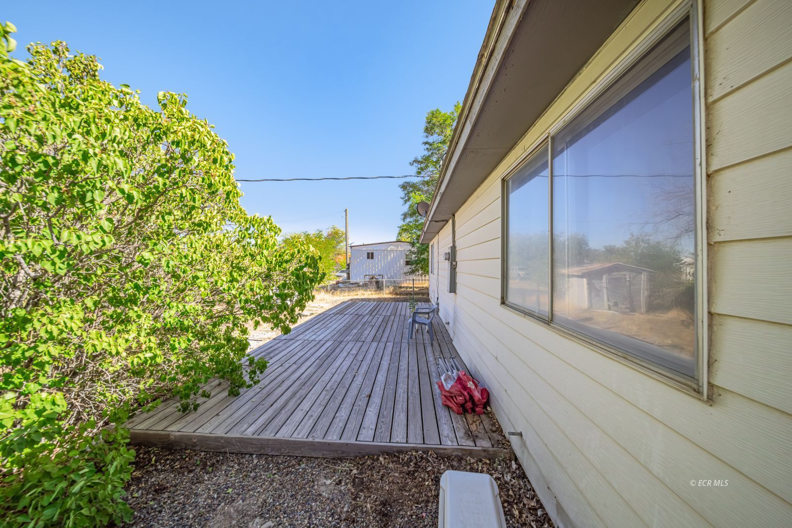 217 4th Street Property Photo 9