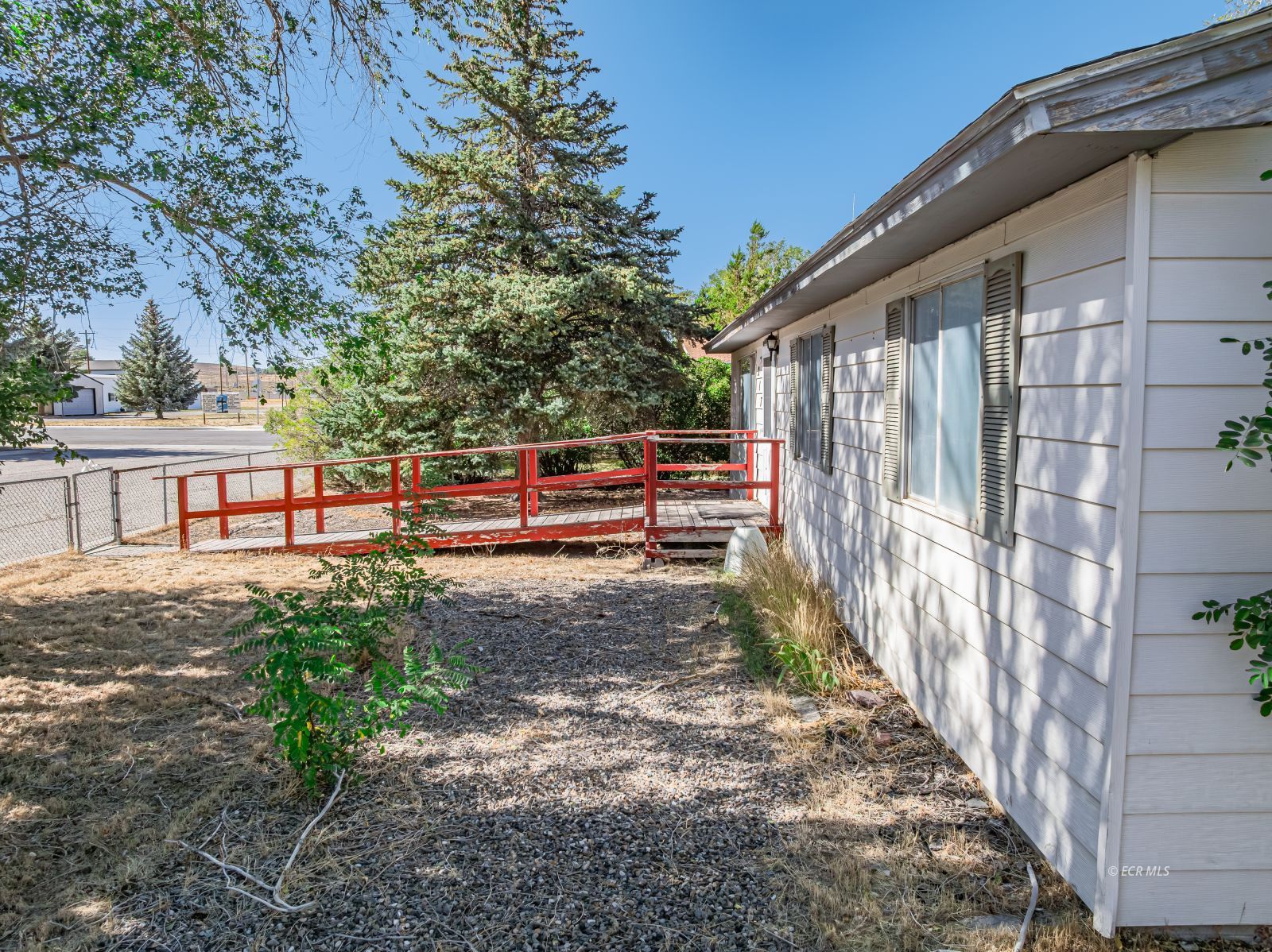 217 4th Street Property Photo 10