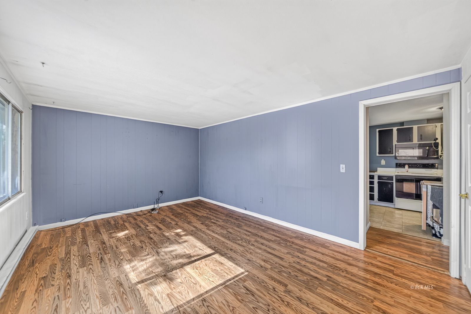 217 4th Street Property Photo 14