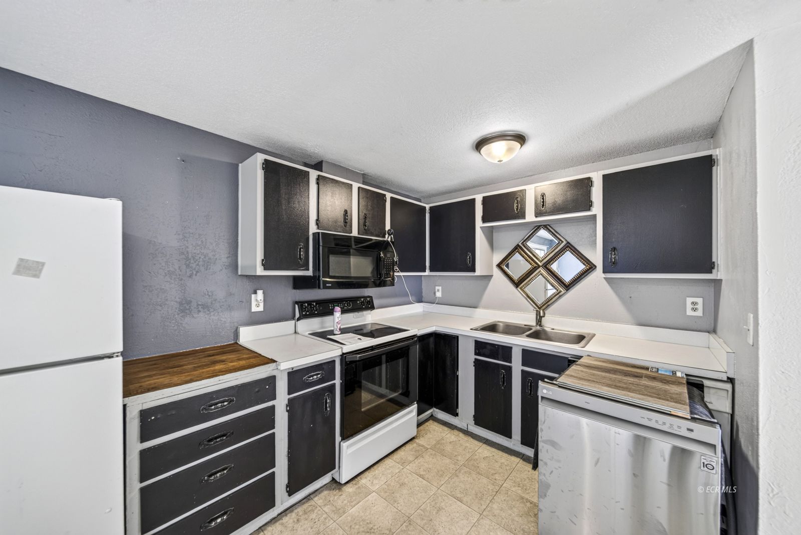 217 4th Street Property Photo 16