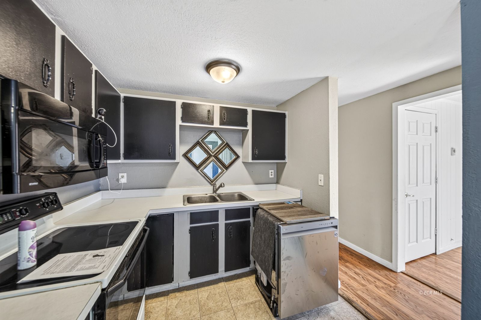 217 4th Street Property Photo 17