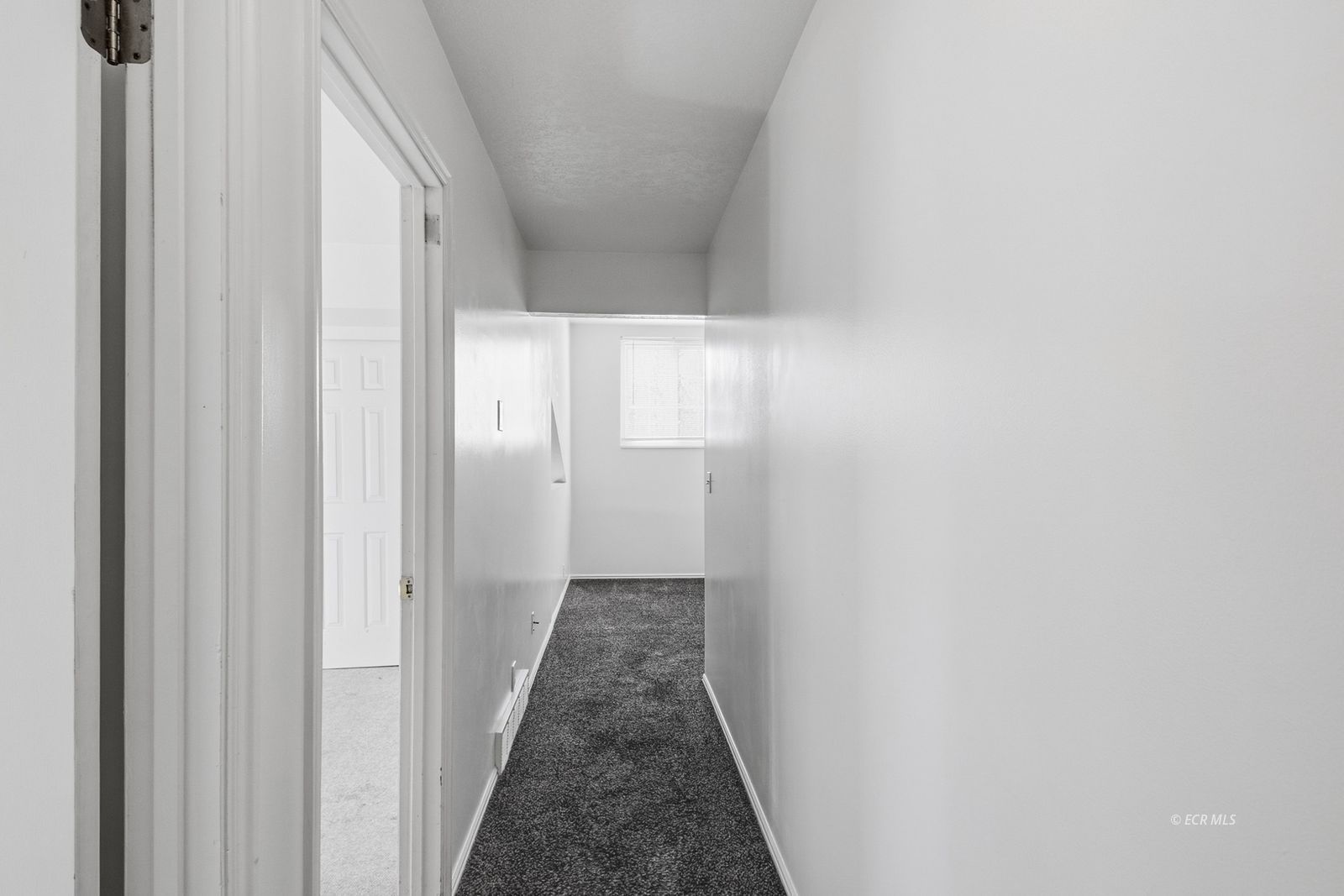 2110 Colonial Drive Property Photo 23