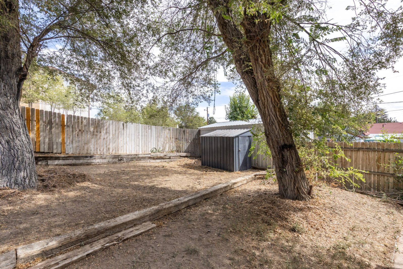 698 6th Street Property Photo 22