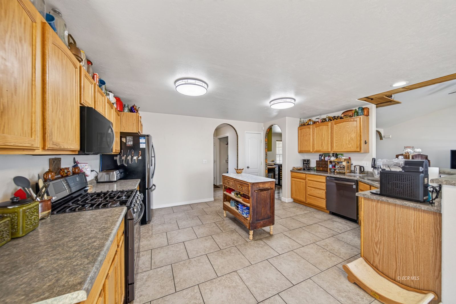 654 Wolcott Drive Property Photo 14