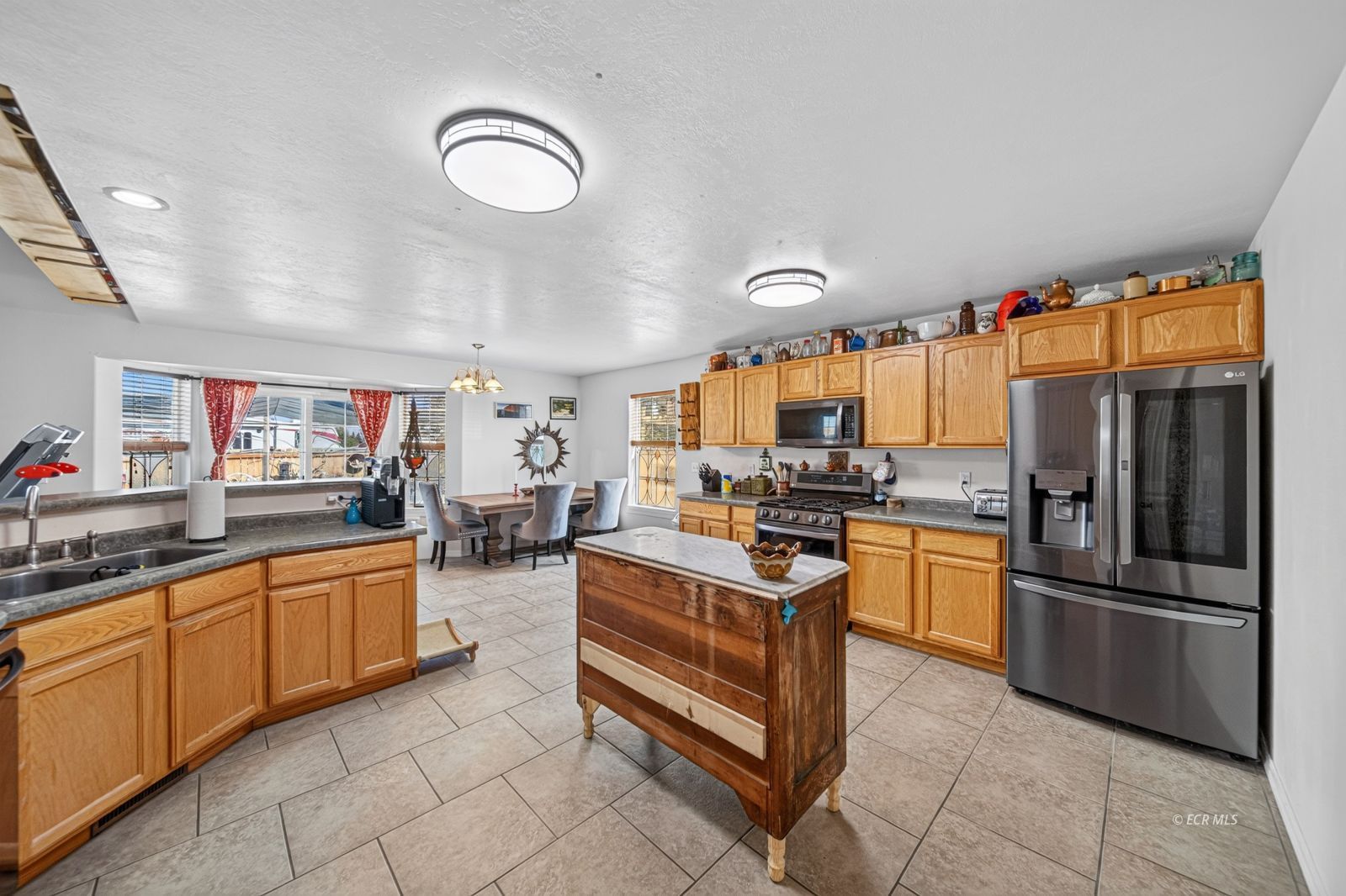654 Wolcott Drive Property Photo 18