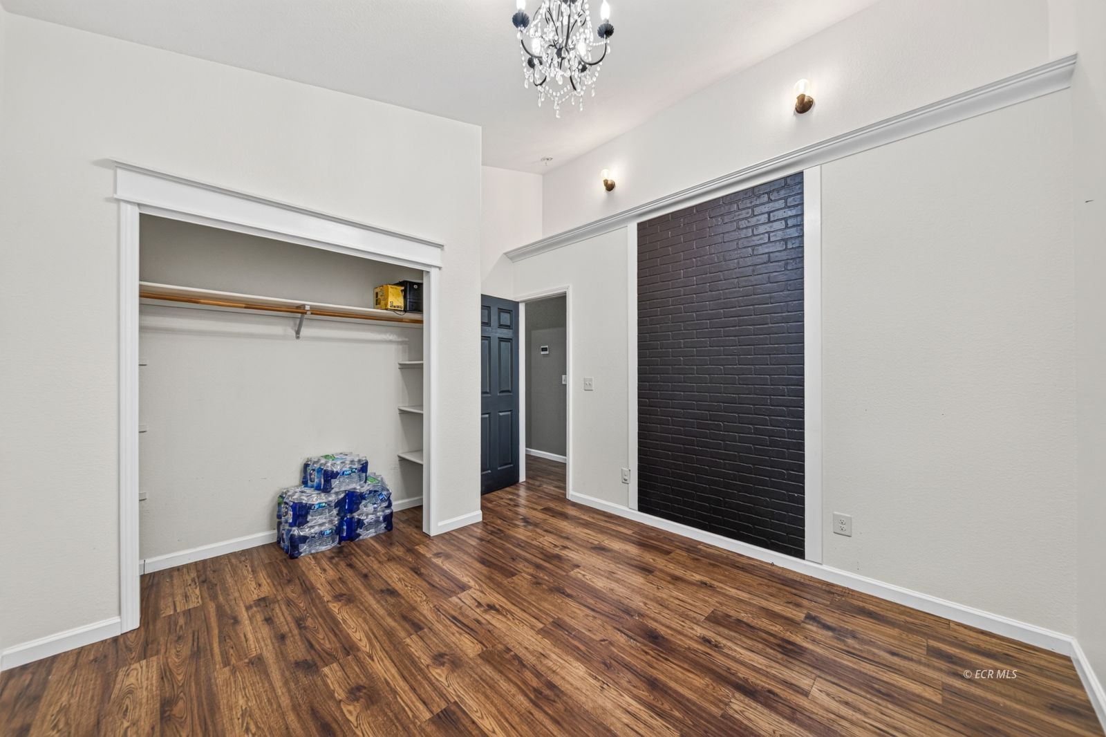 407 Flora Drive Property Photo 16
