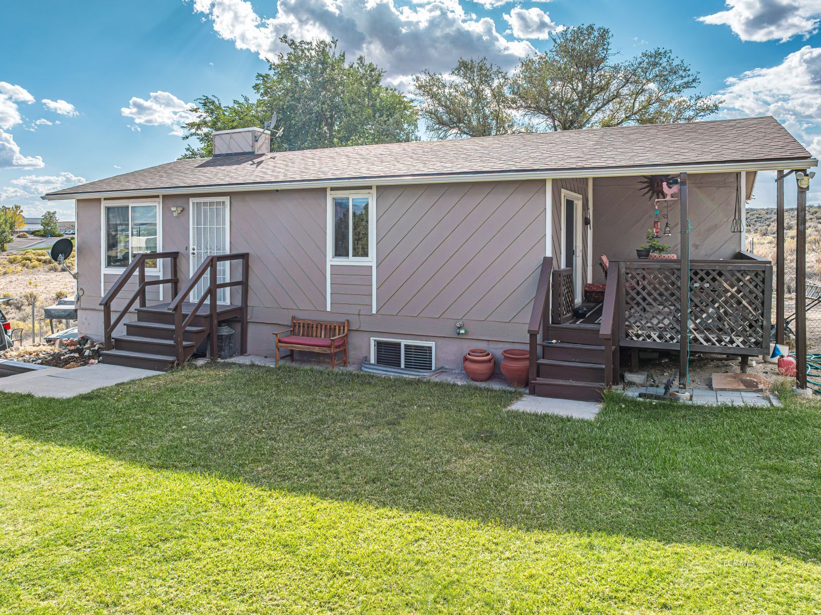 588 Spring Valley Court Property Photo 1