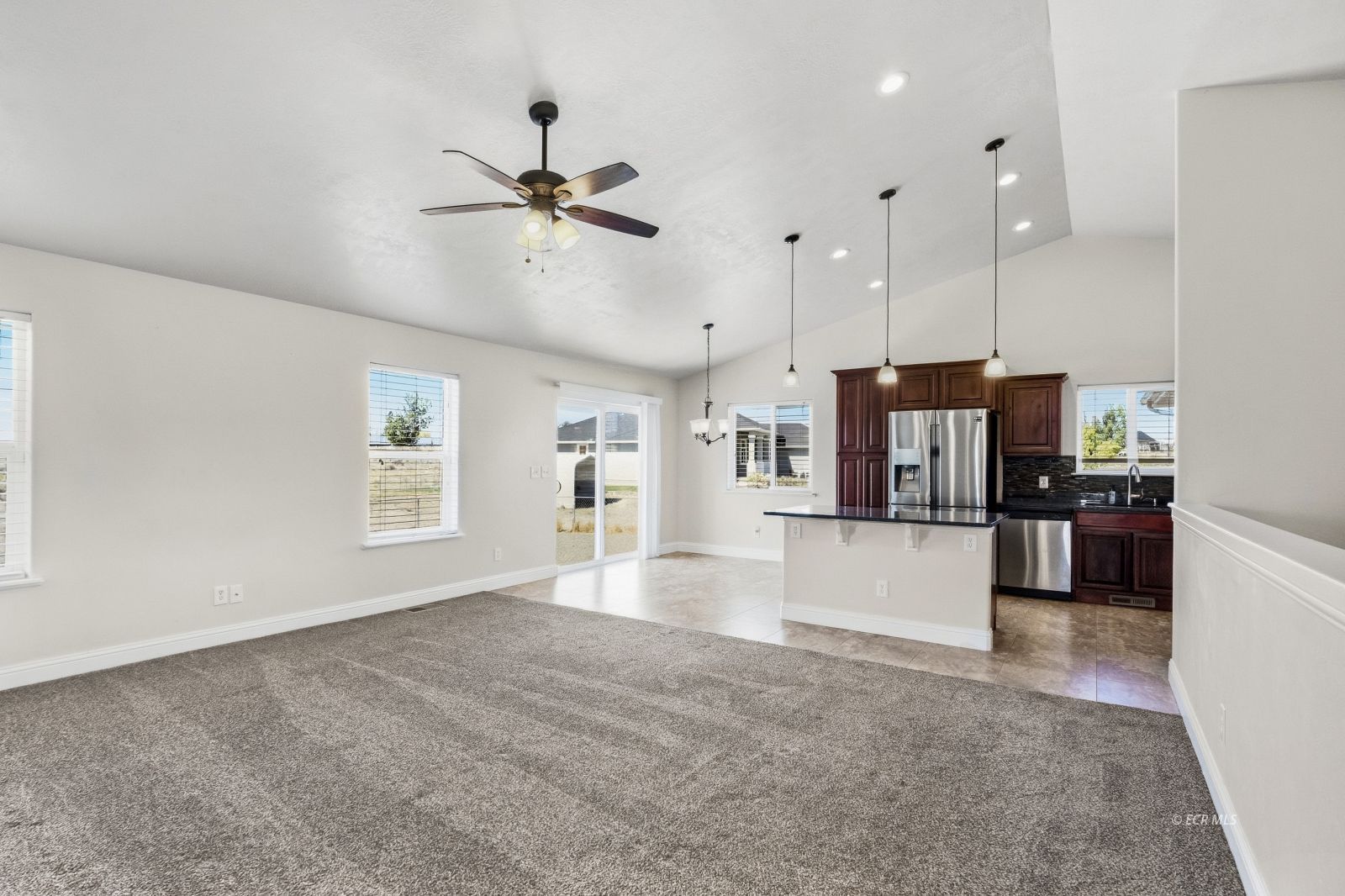 279 Flora Drive Property Photo 2
