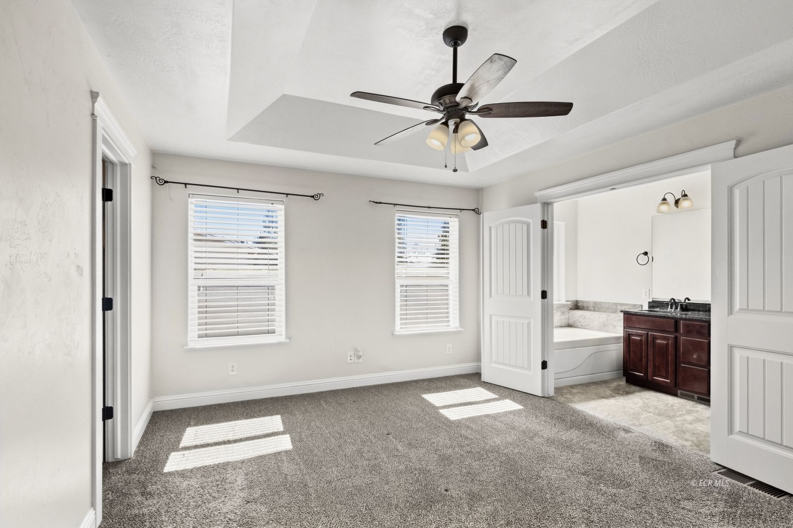 279 Flora Drive Property Photo 14