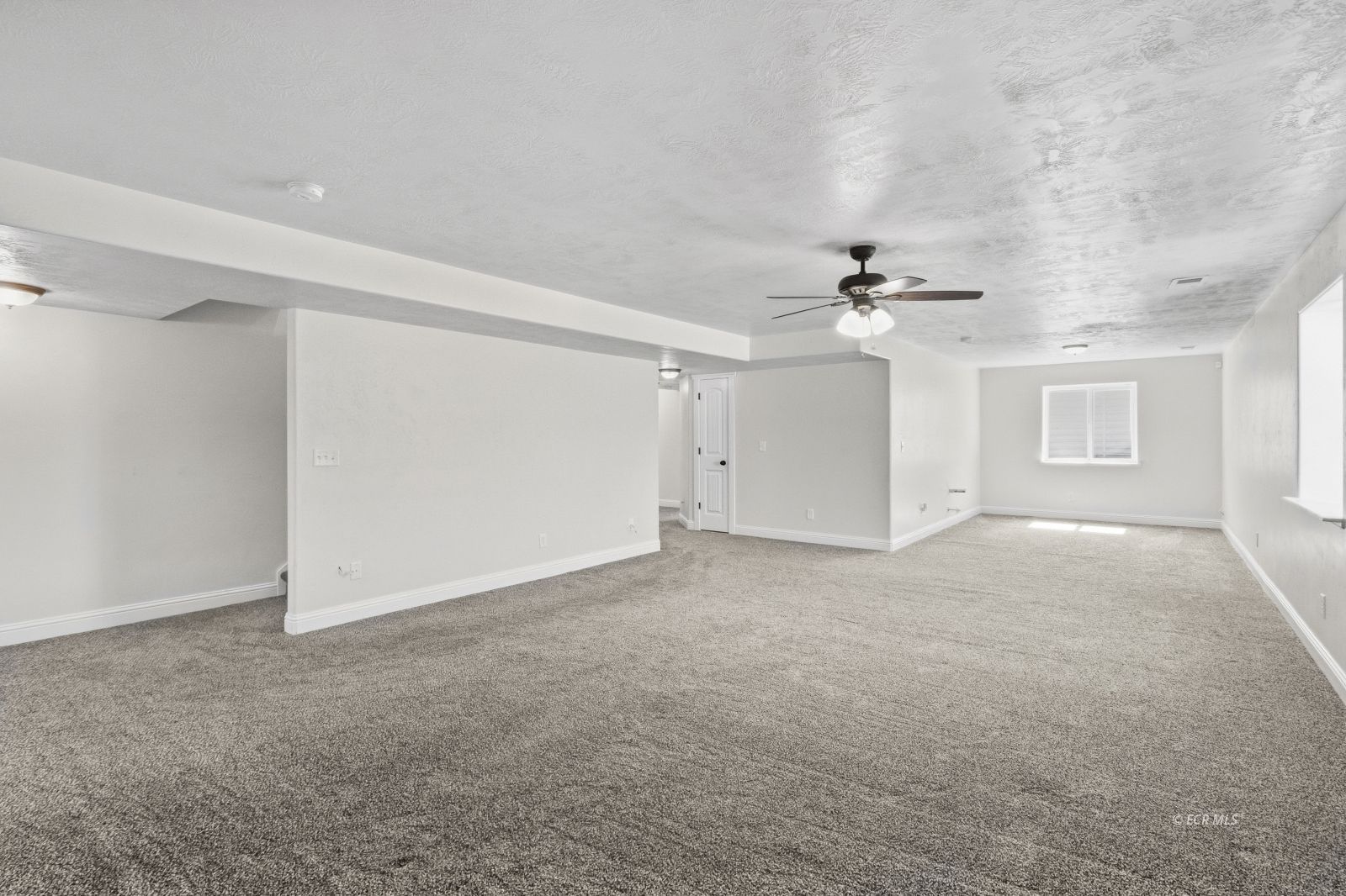 279 Flora Drive Property Photo 20
