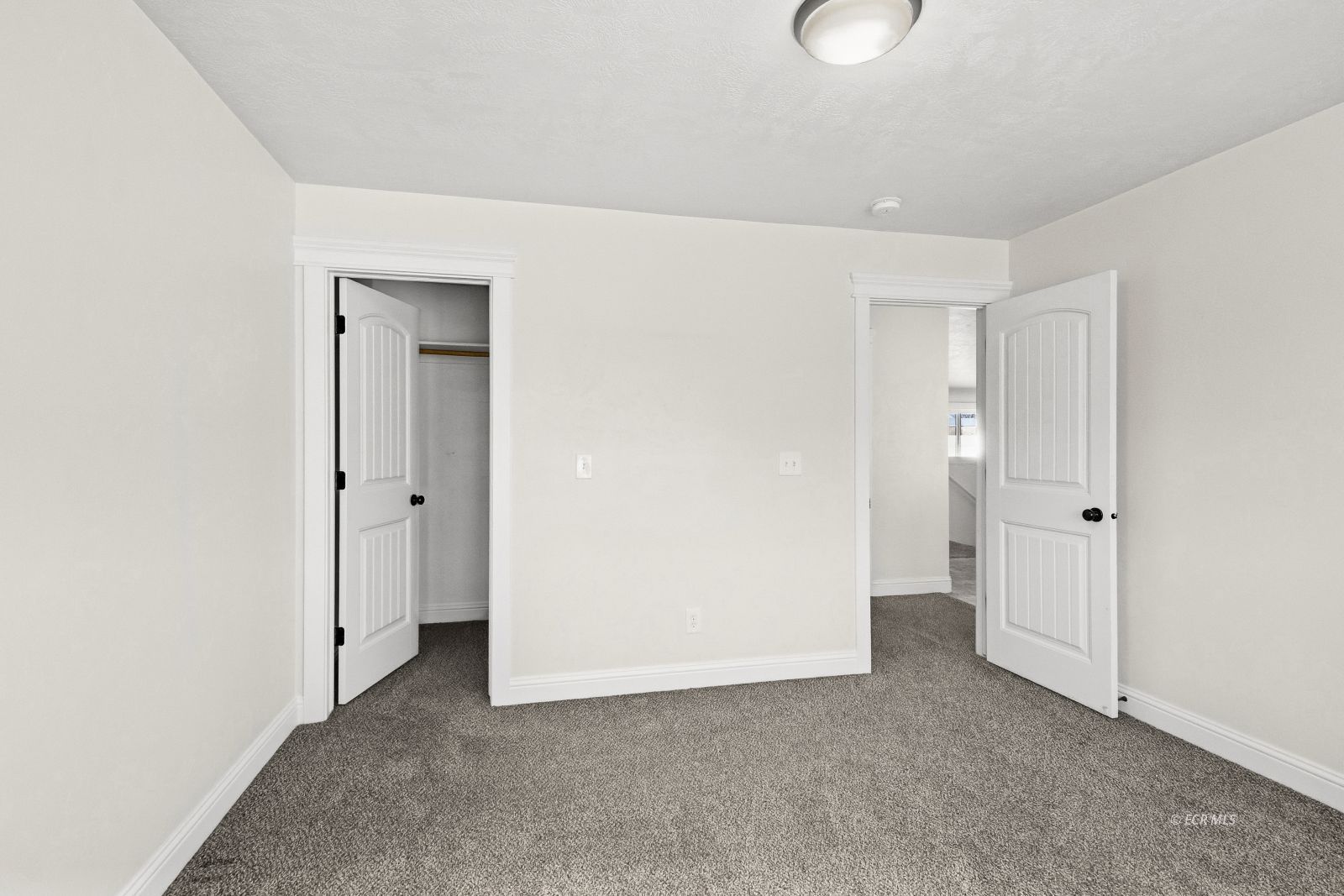 279 Flora Drive Property Photo 26