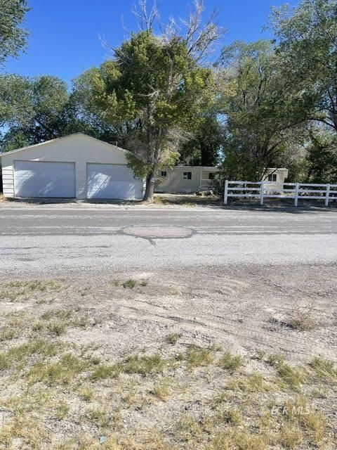 291 8th Street Property Photo 1