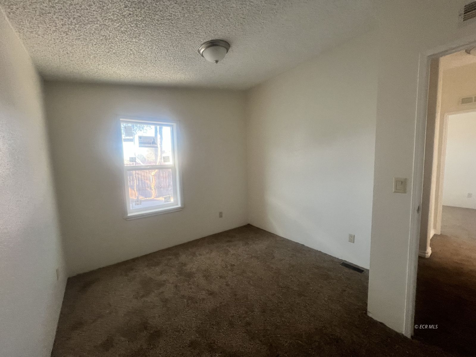 112 Pinto Circle Property Photo 6
