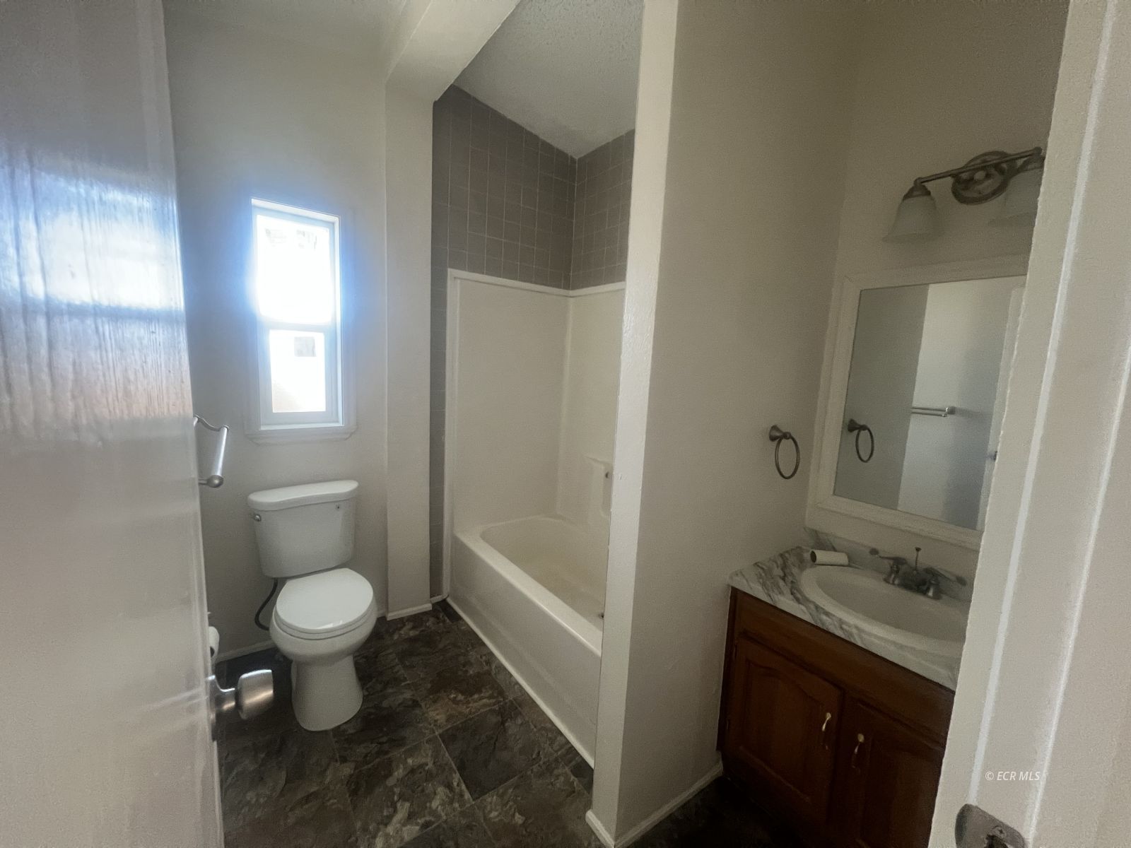 112 Pinto Circle Property Photo 9