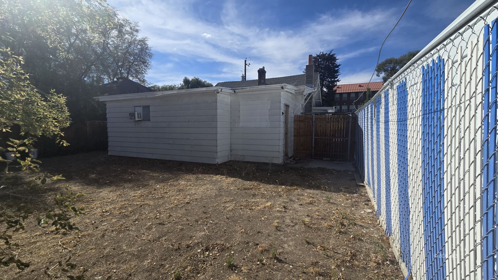 988 College Avenue Property Photo 36