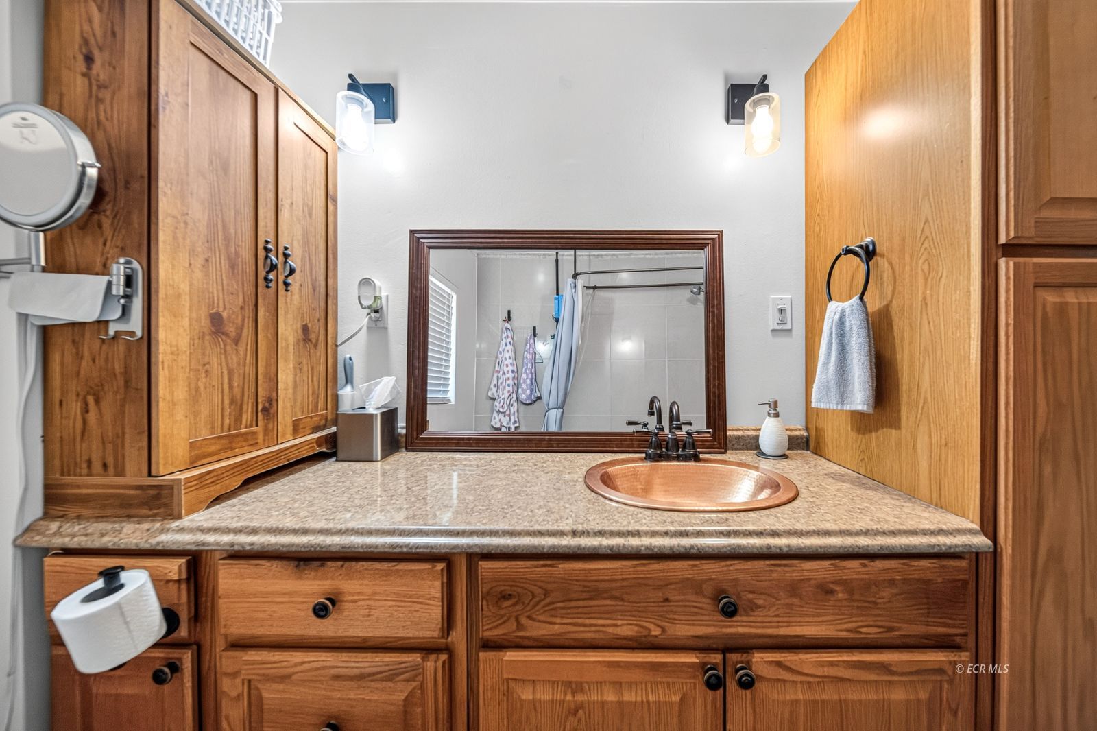 811 Cedar Street Property Photo 30