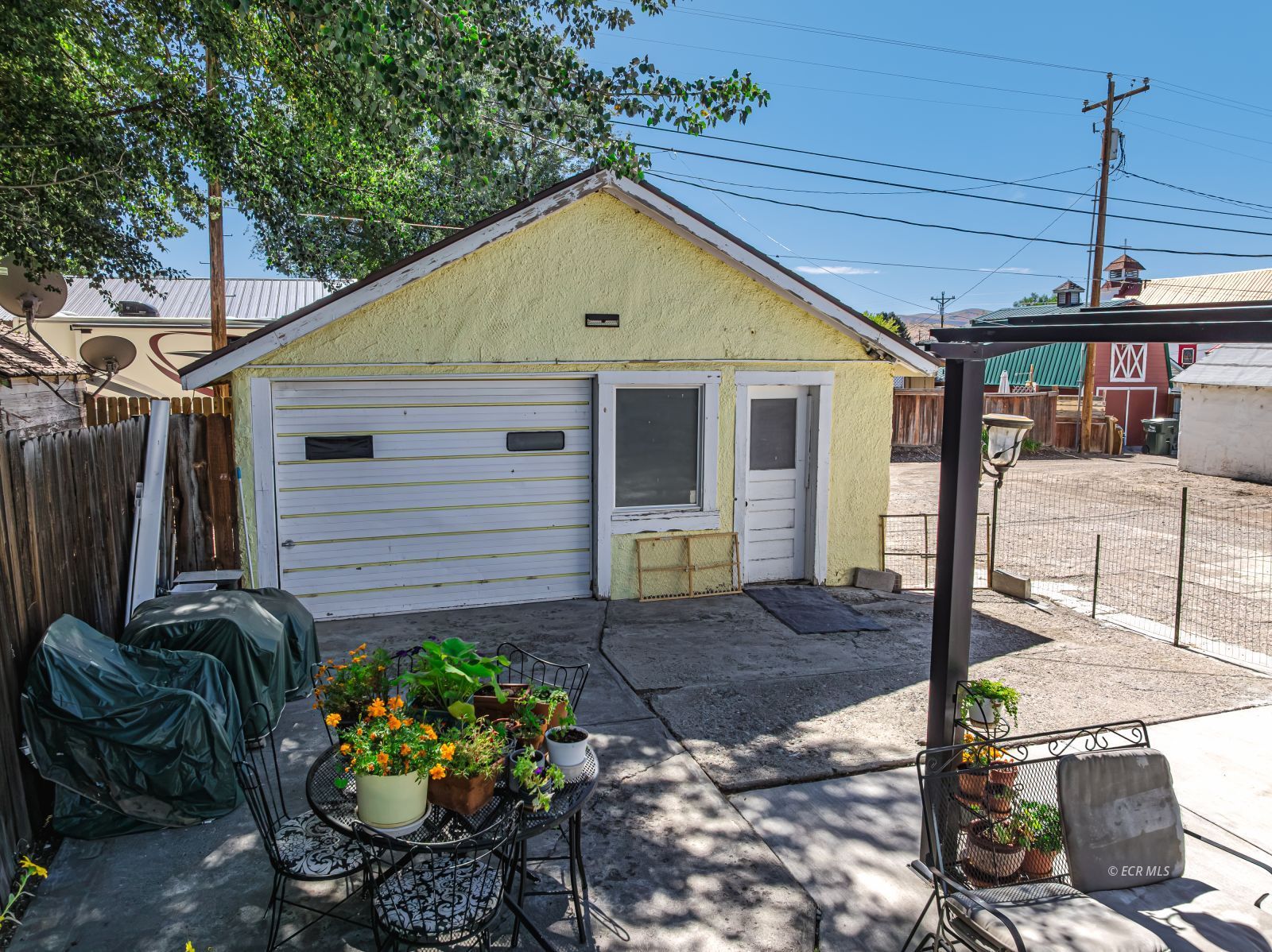 811 Cedar Street Property Photo 37