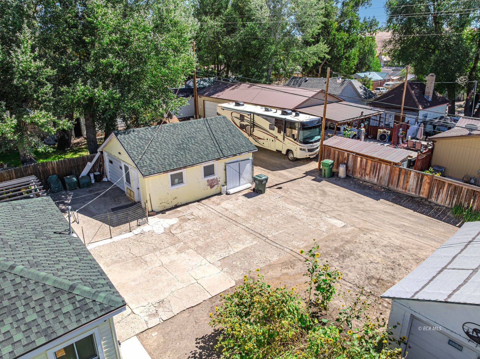 811 Cedar Street Property Photo 44