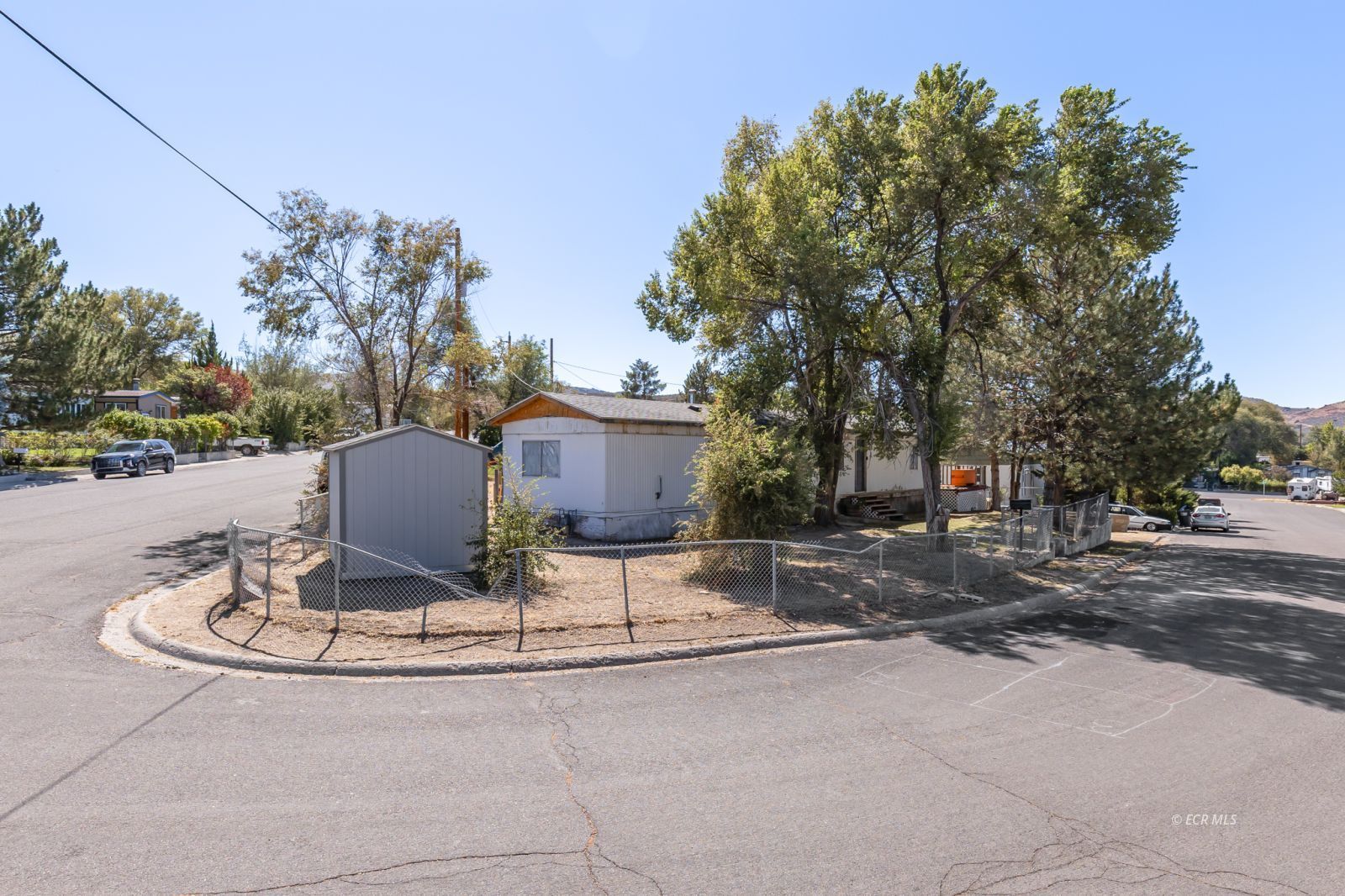763 Juneau Street Property Photo 11