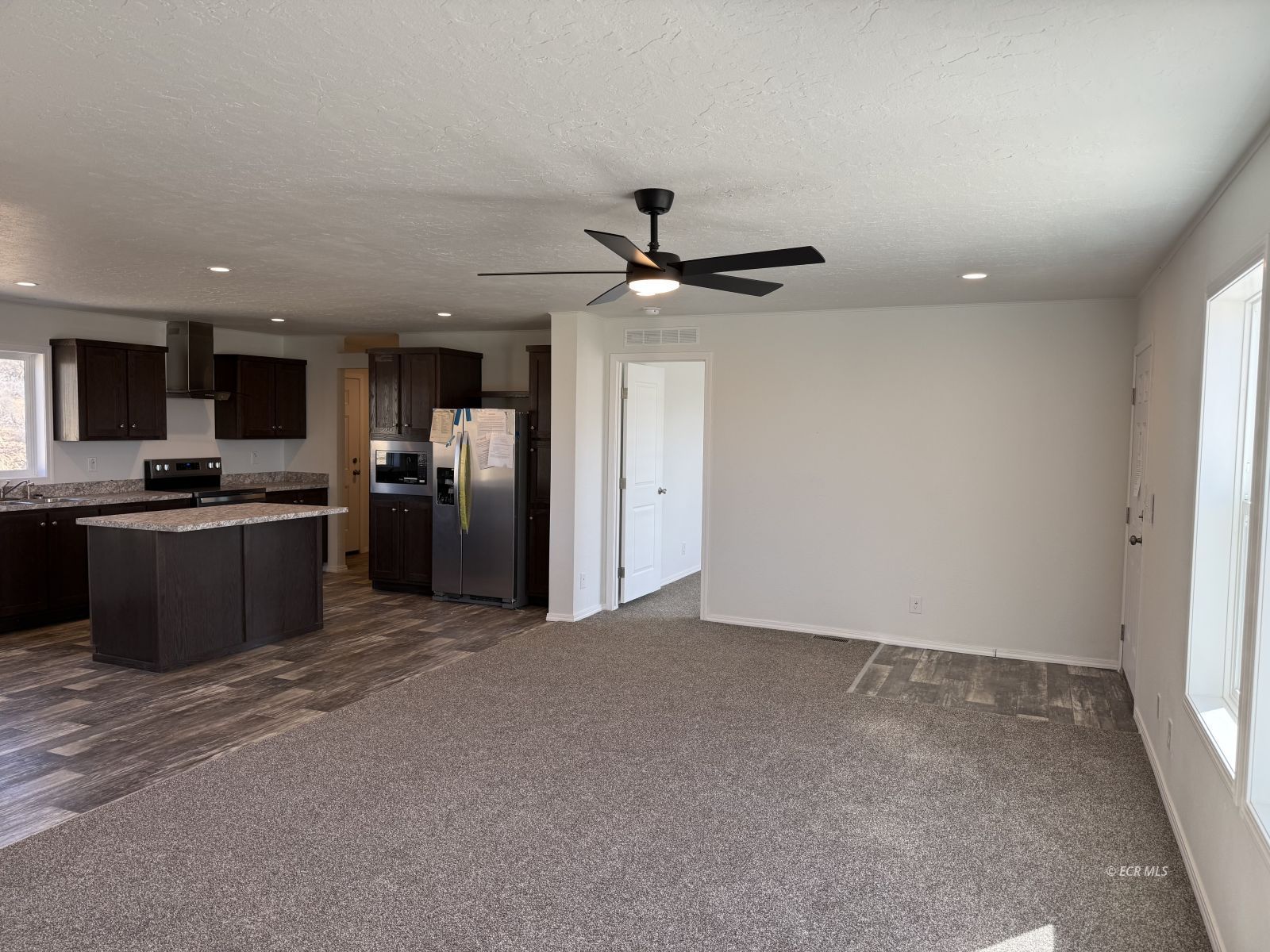 5245 Flower Drive Property Photo 5