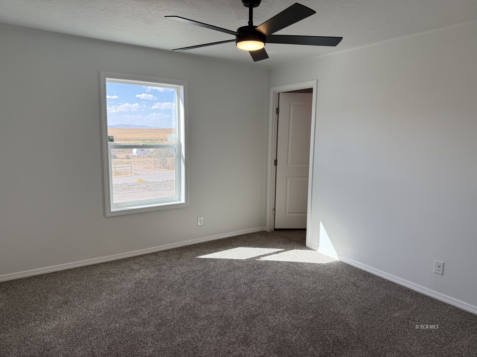 5245 Flower Drive Property Photo 14