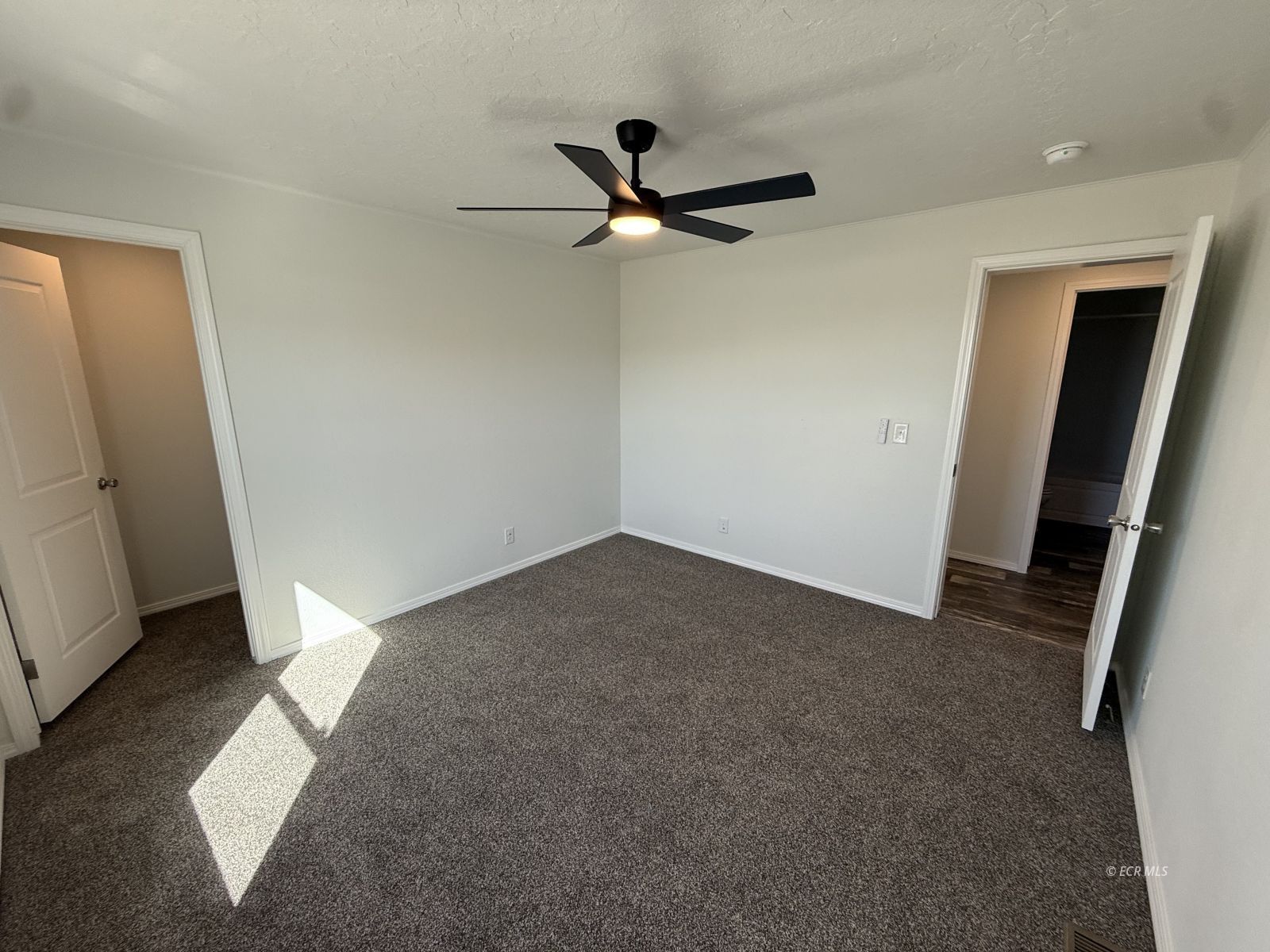 5245 Flower Drive Property Photo 15
