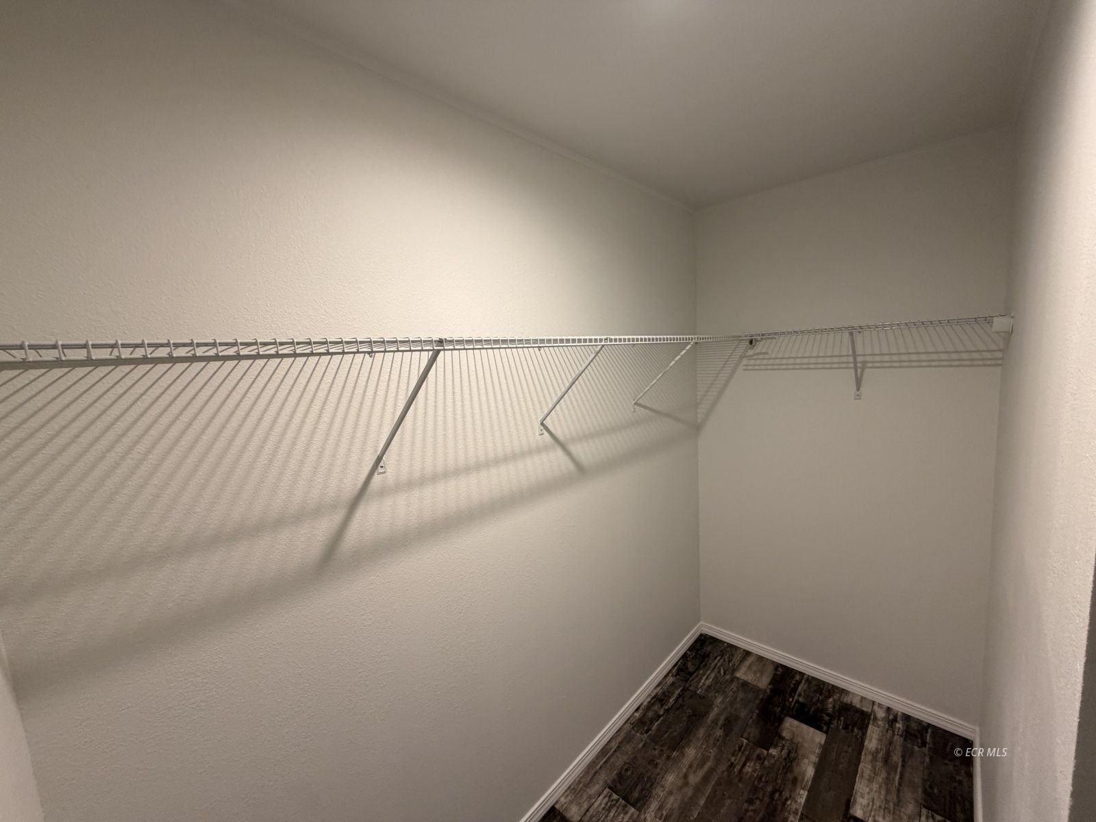 658 Spring Valley Parkway Property Photo 18