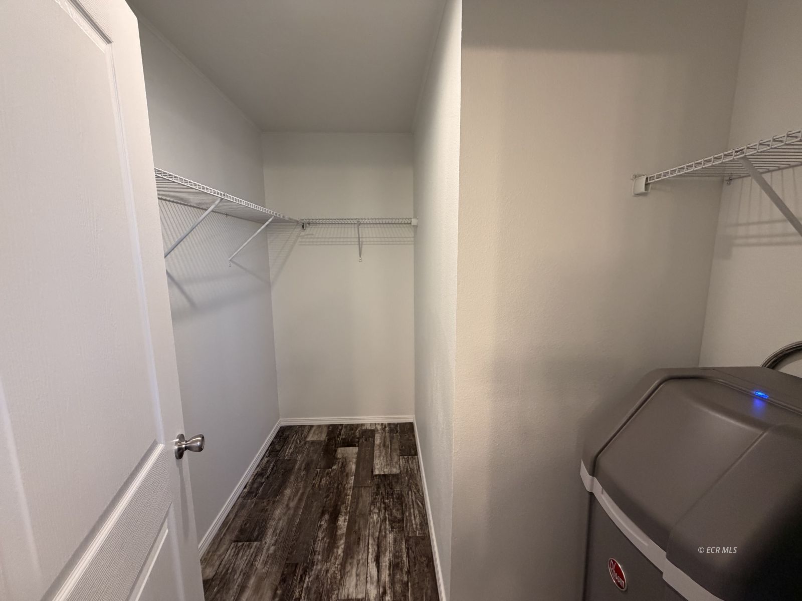 658 Spring Valley Parkway Property Photo 19