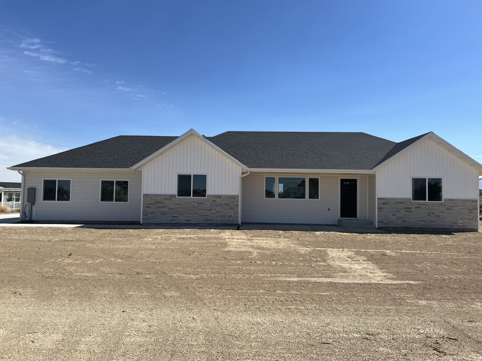 991 Wolf Creek Lane Property Photo 1