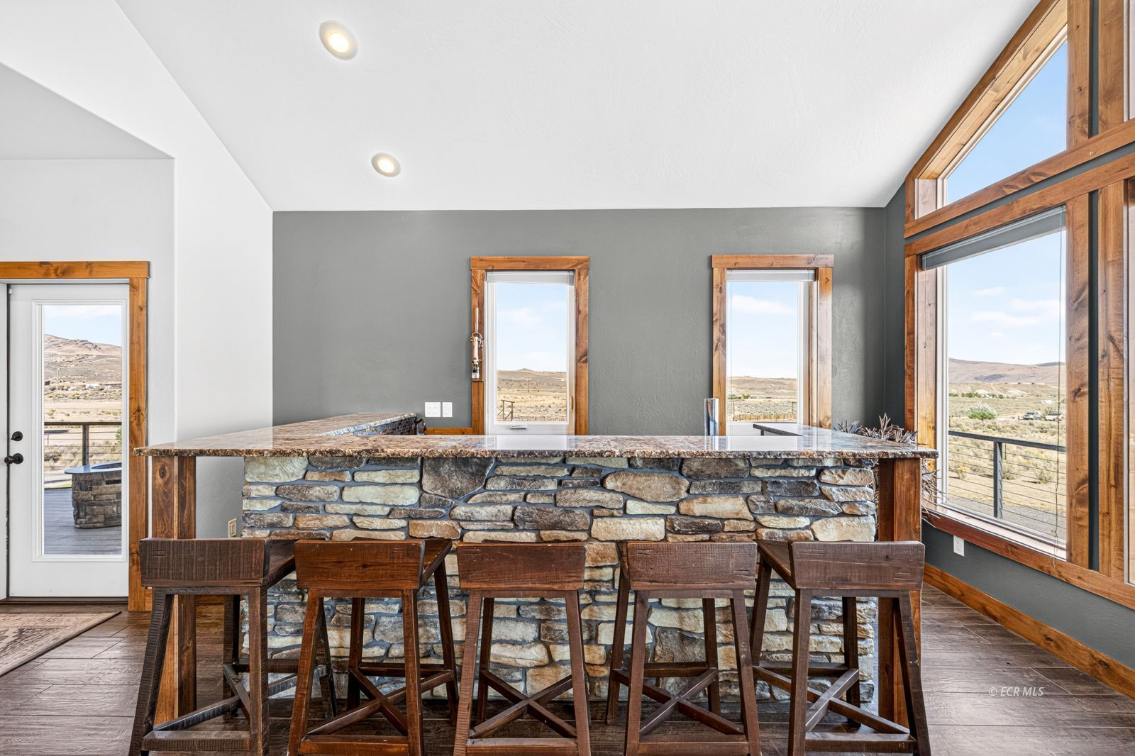 294 Rusty's Road Property Photo 7