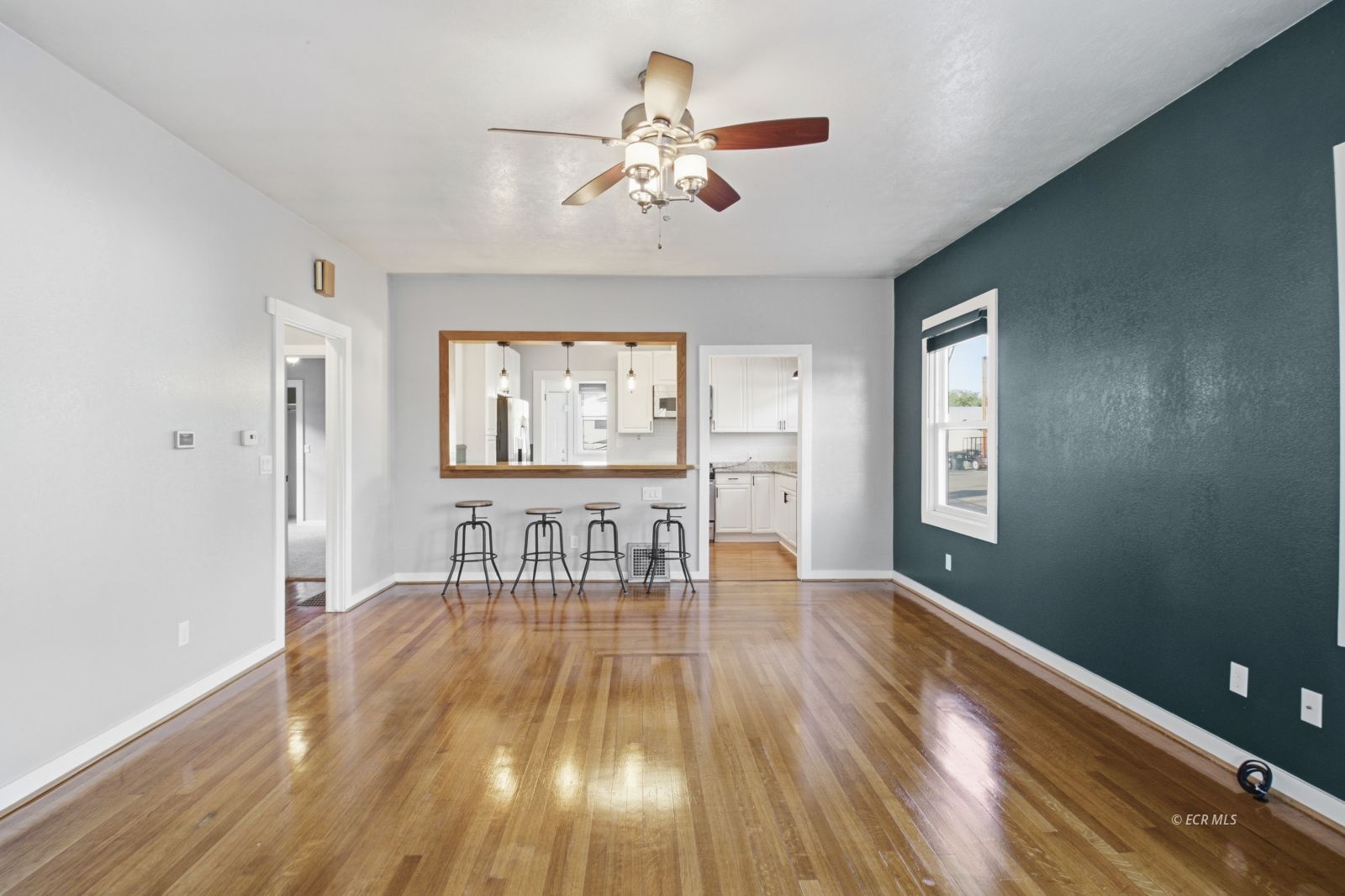 597 4th Street Property Photo 14