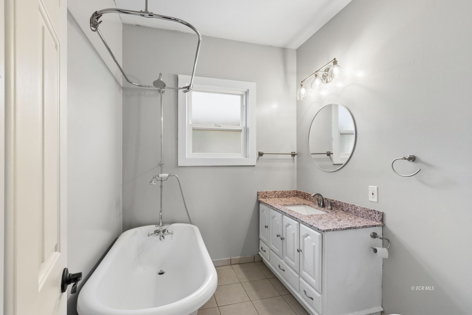 597 4th Street Property Photo 17