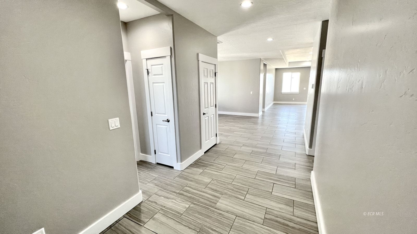 661 Burro Bay Property Photo 4