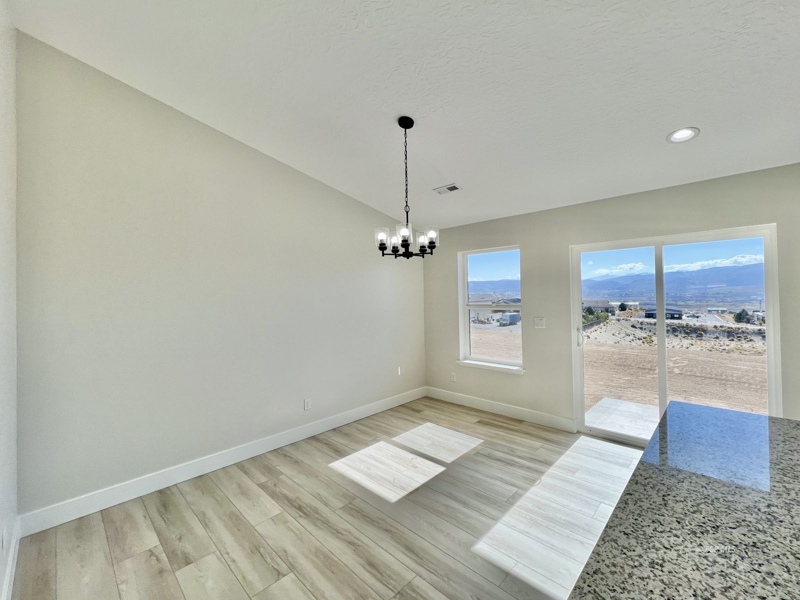 609 Westcott Drive Property Photo 7