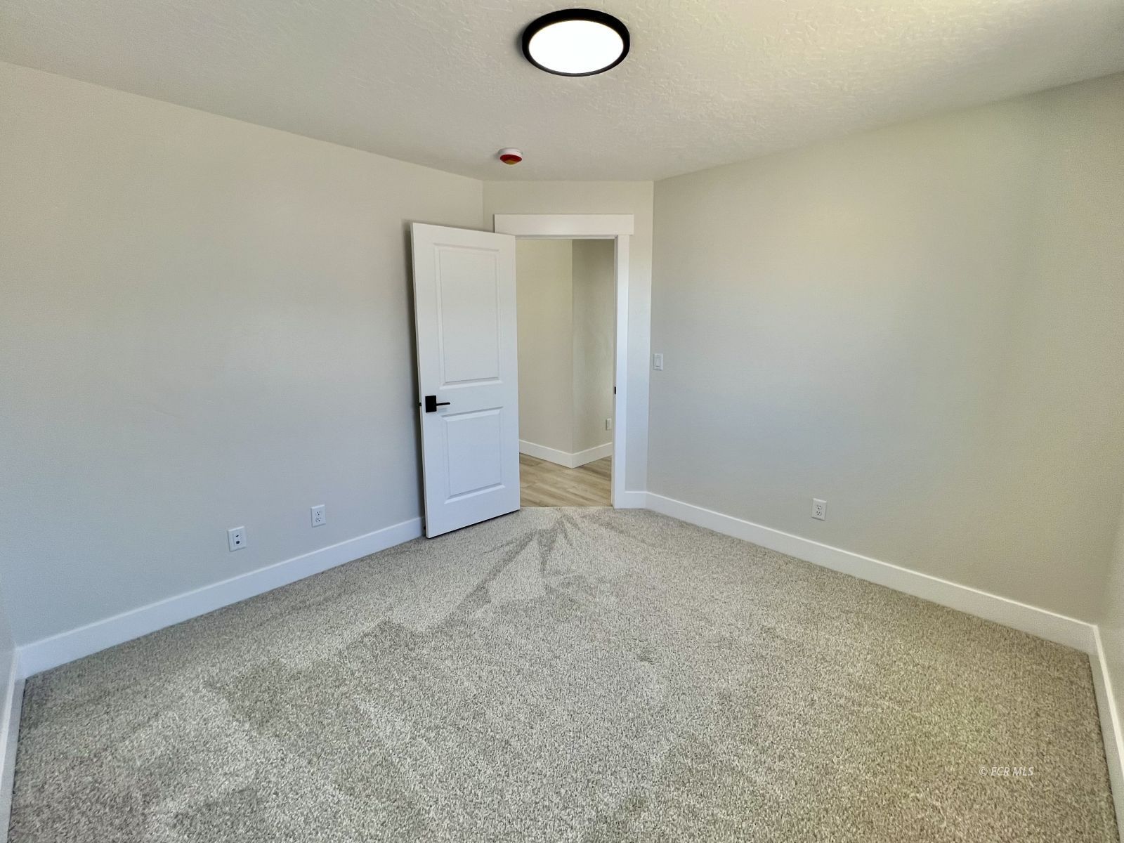 609 Westcott Drive Property Photo 10
