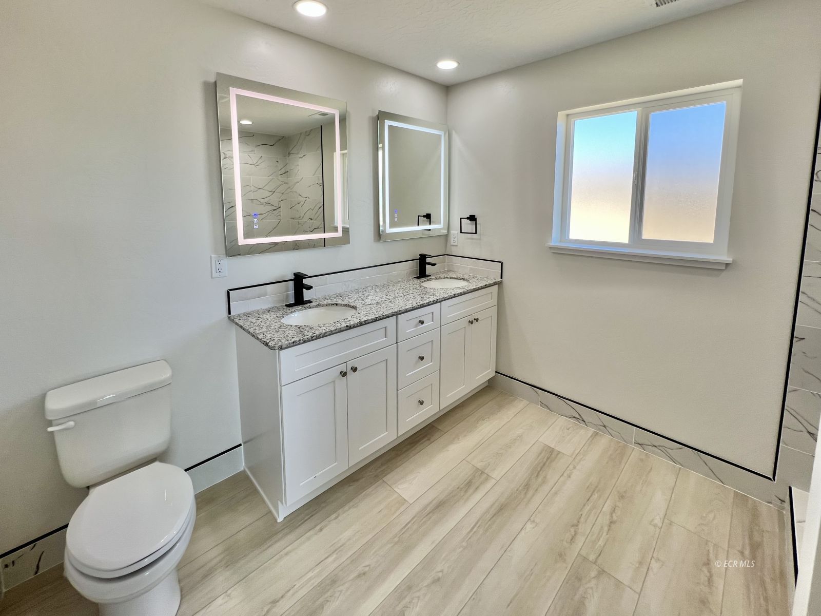609 Westcott Drive Property Photo 19