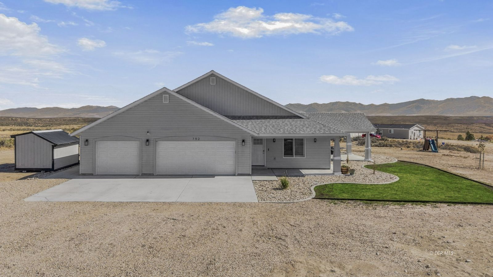 792 Sterling Drive Property Photo 1